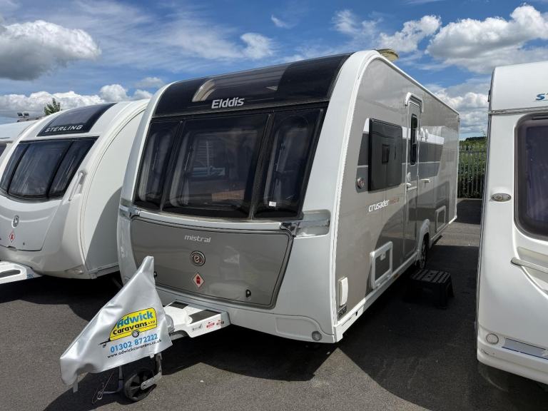 Elddis Crusader Mistral Transverse Island Bed Full Rear Bathroom