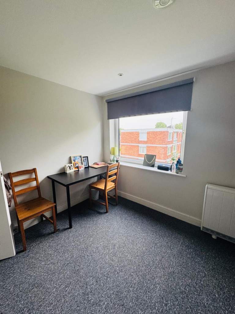 Spacious Single Room To Rent