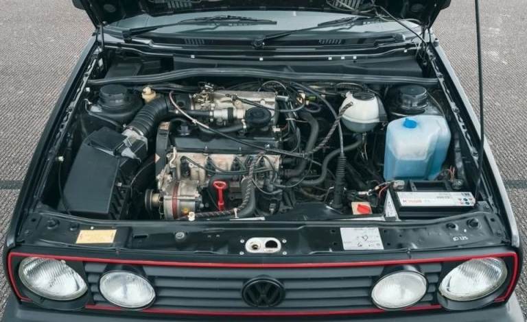 VOLKSWAGEN GOLF GTI COMPLETE ENGINE 1.8 8V PETROL  1983/1993 MK2