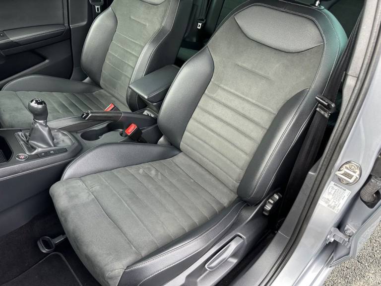 2019 SEAT Ibiza 1.0 TSI XCELLENCE Hatchback 5dr Petrol Manual Euro 6 (s/s) GPF (115 ps) Hatchback...