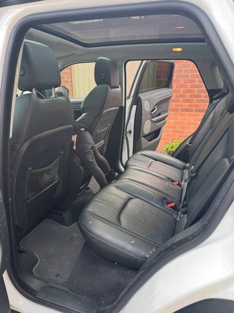 Range Rover Evoque White 2017 - Good Condition