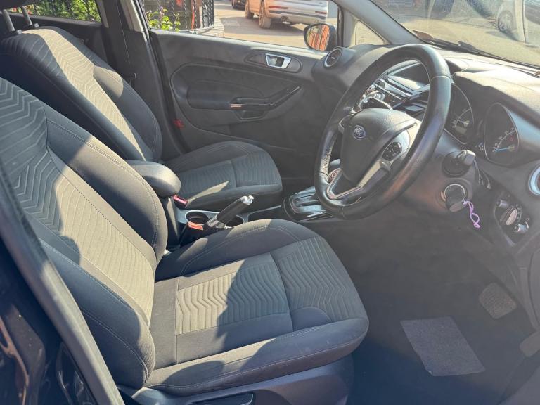 2012 Ford Fiesta 1.6 Titanium 5dr Powershift HATCHBACK Petrol Automatic