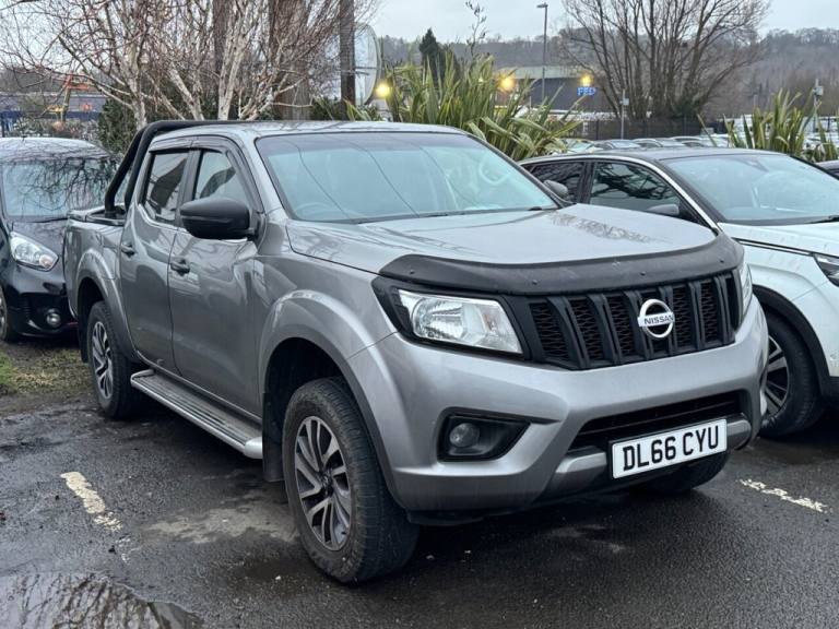 2016 Nissan Navara Double Cab Pick Up N-Connecta 2.3dCi 190 4WD PICK UP DIESEL Manual