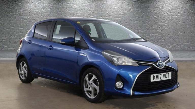 Toyota Yaris 1.5 VVT-h Icon E-CVT Euro 6 (s/s) 5dr Petrol/Electric Hybrid Automatic