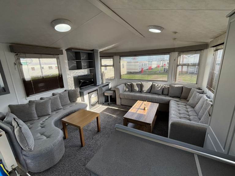 Beautiful Private Static Caravan For Sale On The Isle Of Sheppey