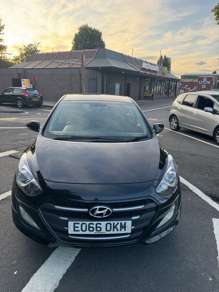 Hyundai, I30, Hatchback, 2016, Manual, 1582 (cc), 5 doors