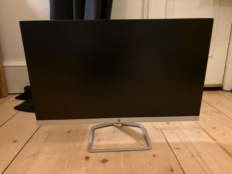 HP 24f Ultraslim Full HD Monitor (1920 x1080) 23.8 Inch (1 HDMI, 1 VGA) - Silver/Black