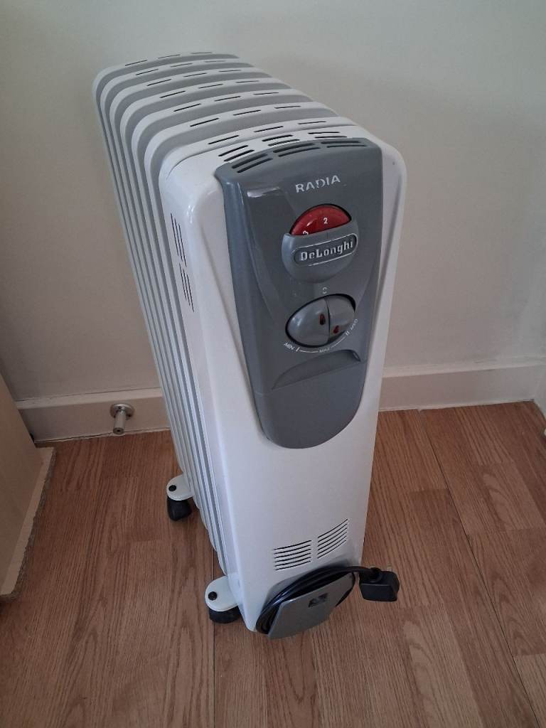 Oil filled radiator DeLonghi