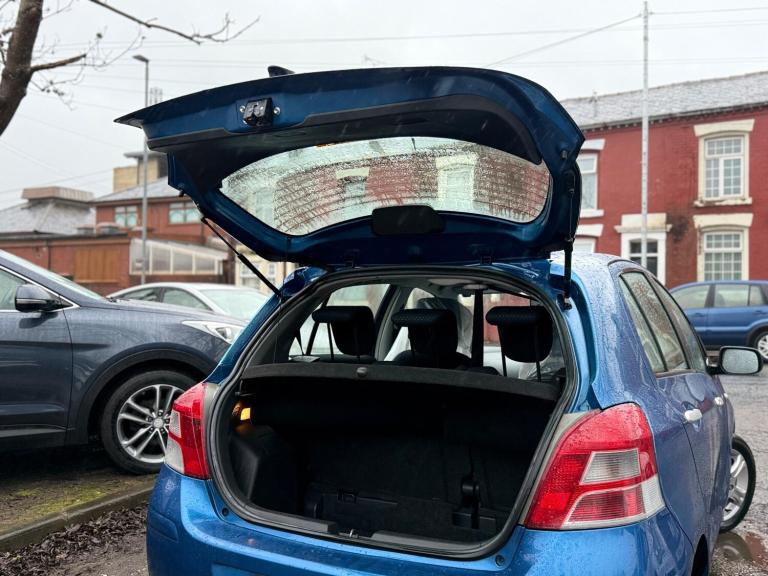 2010 Toyota Yaris 1.33 Dual VVT-i TR Euro 4 (s/s) 5dr HATCHBACK Petrol Manual