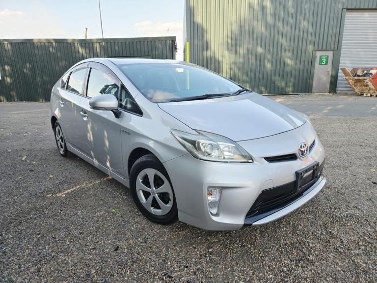 2015 Toyota Prius T3 HATCHBACK Hybrid Automatic
