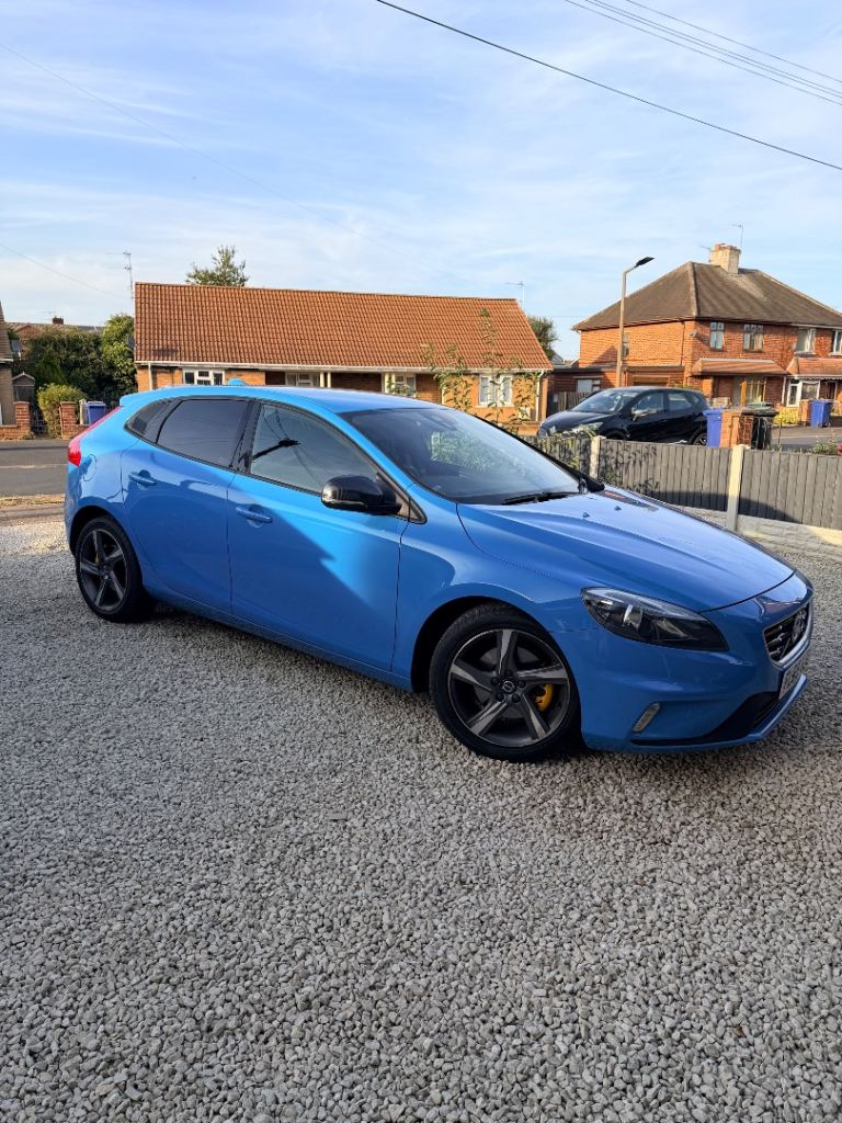 Volvo, V40, Hatchback, 2015, Manual, 1969 (cc), 5 doors