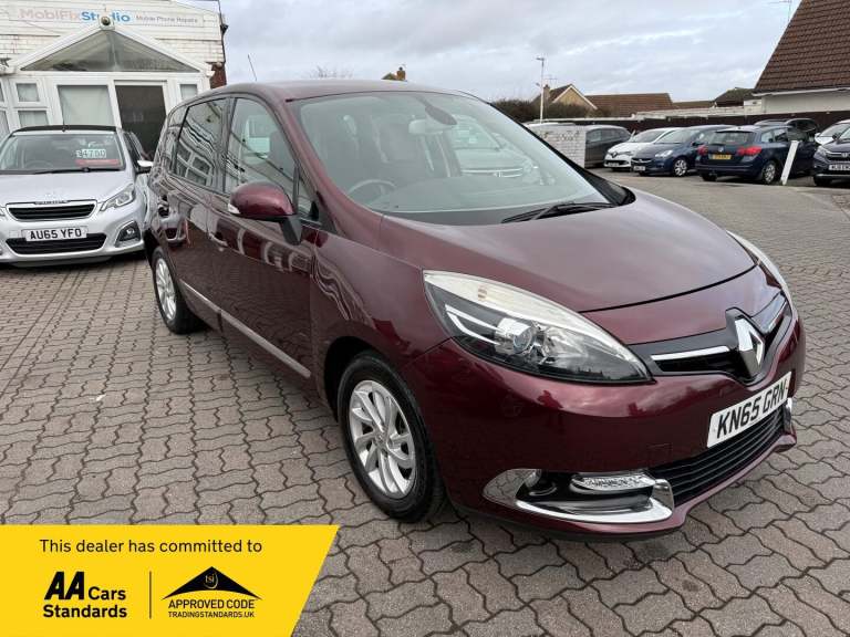 2015 Renault Scenic 1.5 dCi Dynamique Nav 5dr Auto MPV DIESEL Automatic