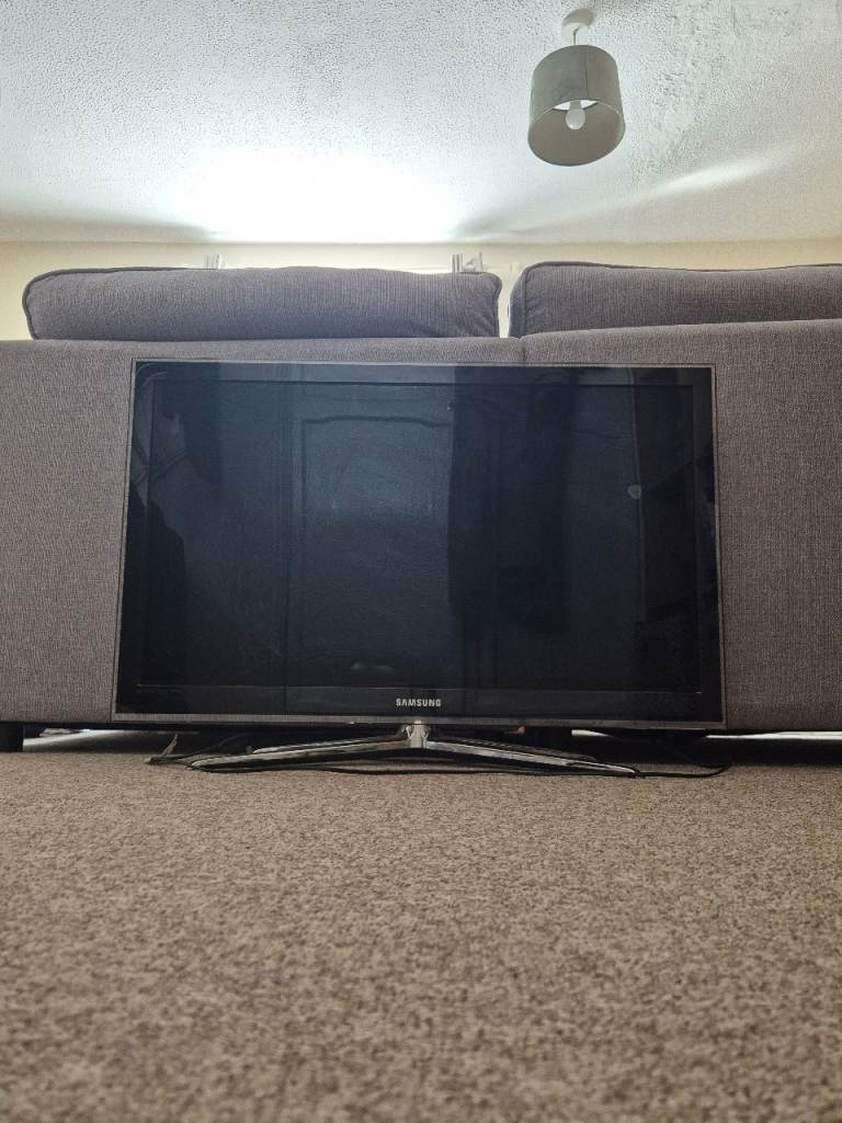 Samsung 37-inch HD LED TV