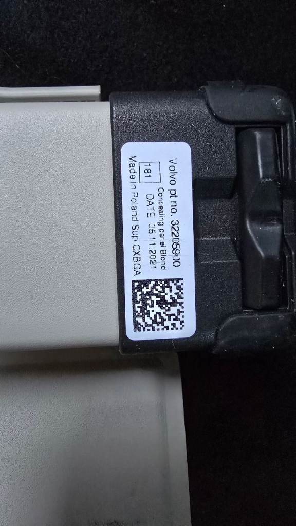 Volvo XC60 Parcel Shelf