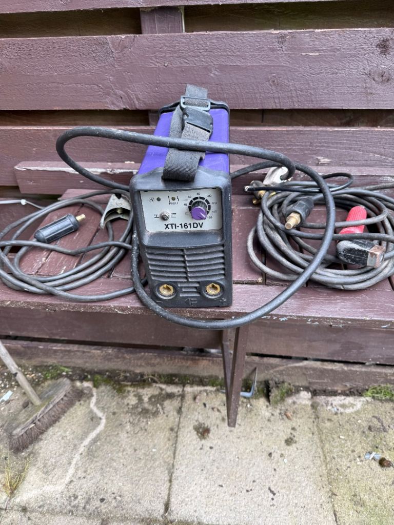 Parweld XTi-161DV Inverter Welder - Good Condition, Ready to Use