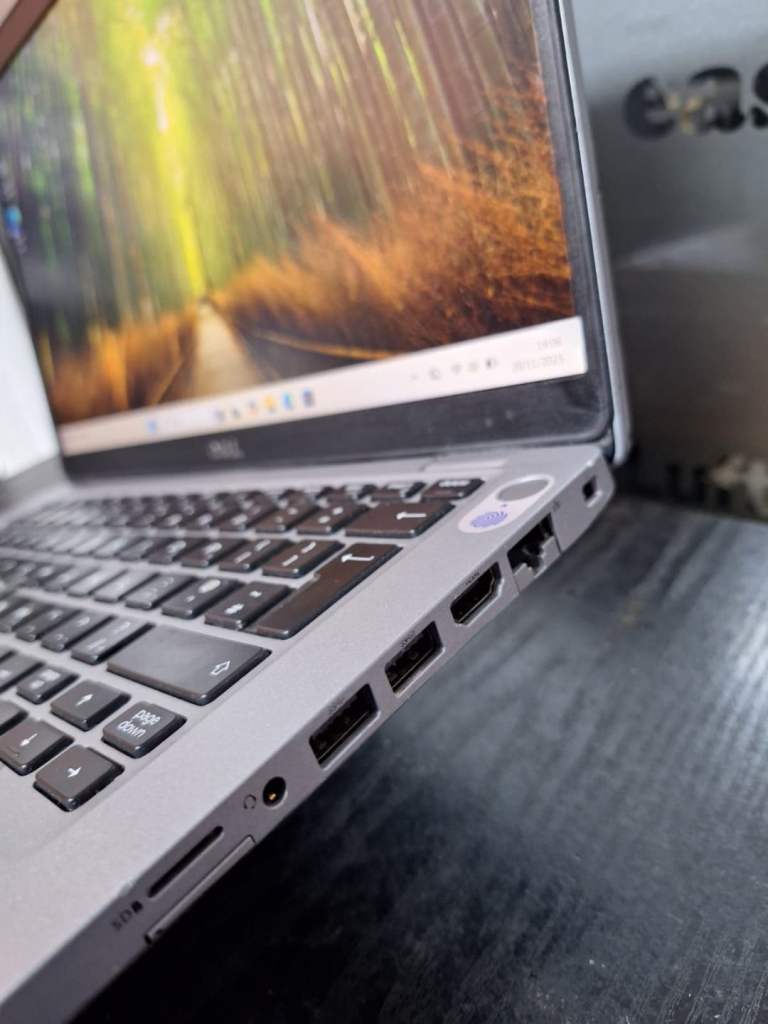 Dell Latitude 5410,14 Inch ,Intel Core i7,  16GB RAM ,238GB SSD ,W11 Pro