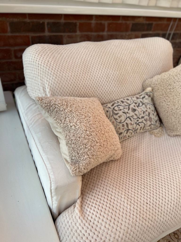*FREE* Sofa and matching armchair with covers and cushions. 