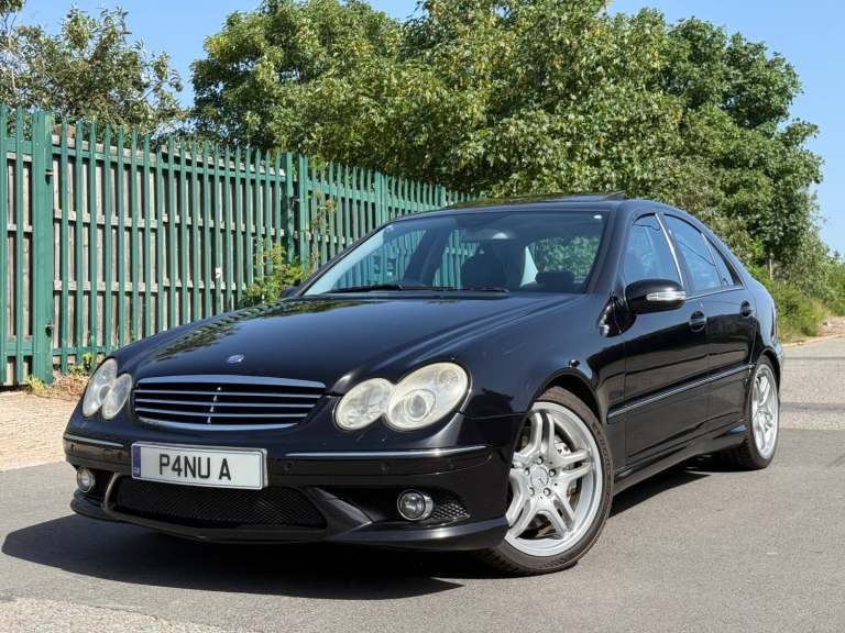 2005 Mercedes-Benz C55 5.5 AMG Saloon