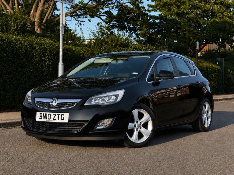 Vauxhall Astra SRI (LOW MILEAGE)