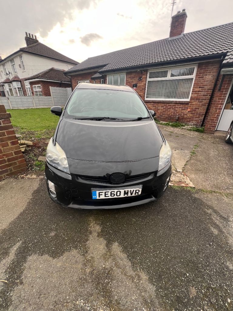 Toyota Prius 1.8 hybrid  £20 Road Tax 