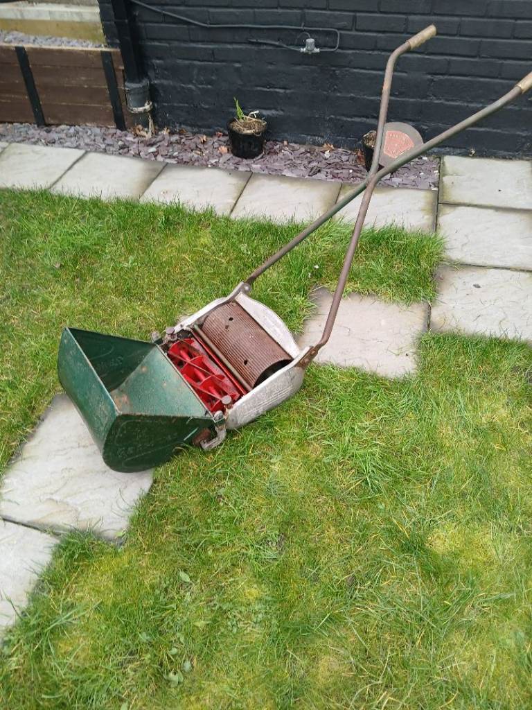 Vintage ransomes lawnmower