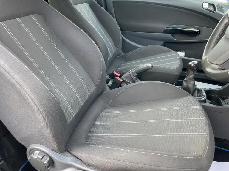 VAUXHALL CORSA 1.4 TURBO BLACK EDITION 62 REG SERVICE HISTORY 12 MONTHS MOT LOW INSURANCE