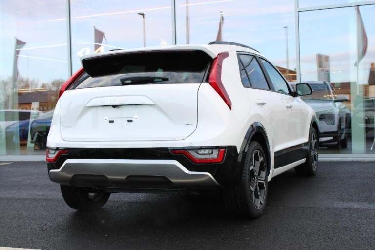 2025 Kia Niro 1.6h Gdi 4 Suv 5dr Petrol Hybrid Dct Euro 6 (s/s) (127 Bhp) ESTATE Petrol/Electric ...
