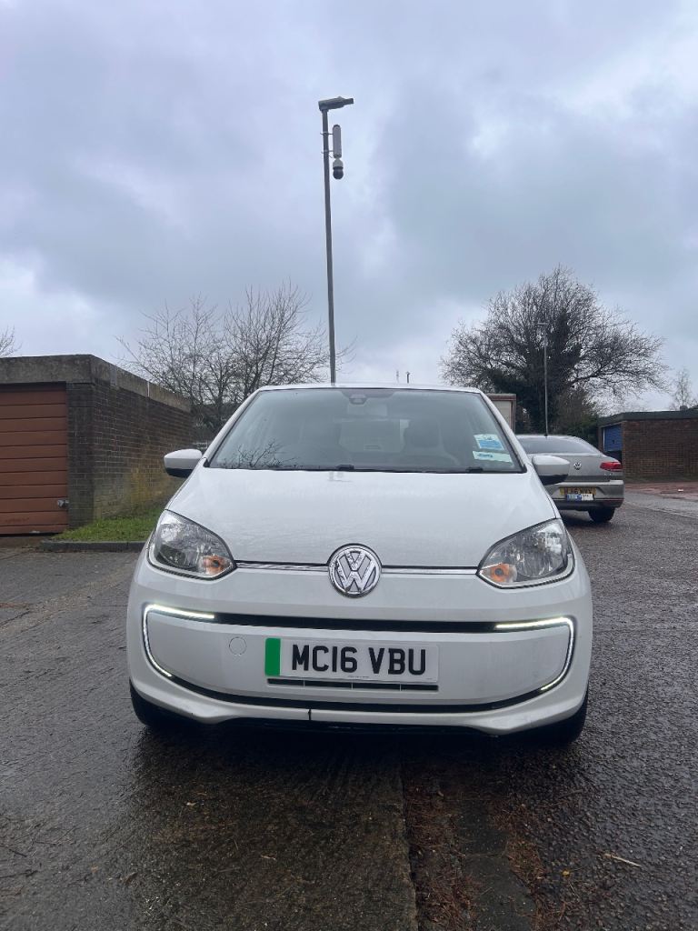 Volkswagen, UP, Hatchback, 2016, Other, 1 (cc), 5 doors