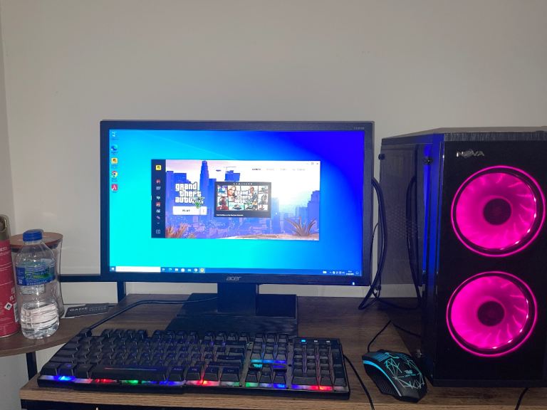 NOVA gaming pc comes with monitor and mouse and keyboard and 2 WiFi dongles 
