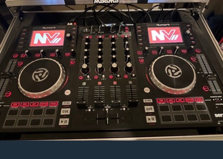 NEWMARK NV2 DJ CONTROL LER!! WITH NWMARK HEADPHONES , CASE & accessories!!