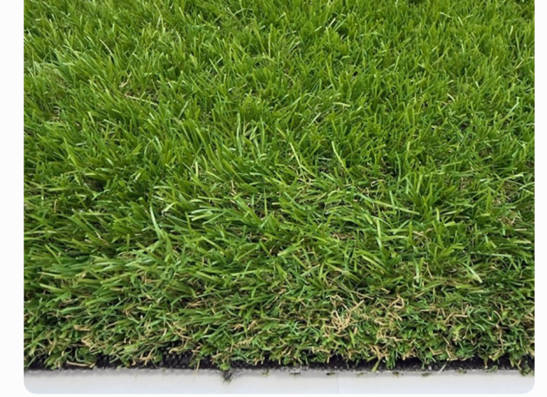 Full roll 28mm artificial Grass 25 x 4 mts £600.00
