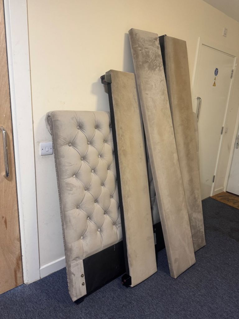 Kingsize bed 