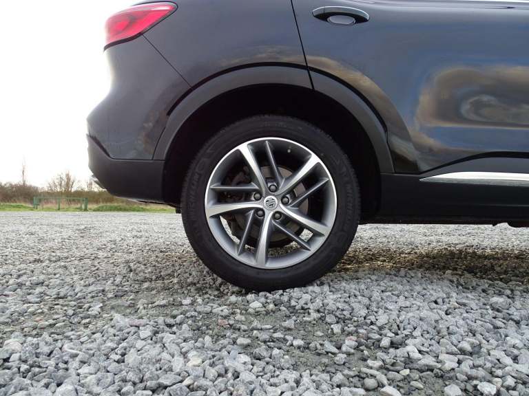 2022 MG MG HS 1.5 T-GDI Exclusive DCT Euro 6 (s/s) 5dr ESTATE Petrol Automatic