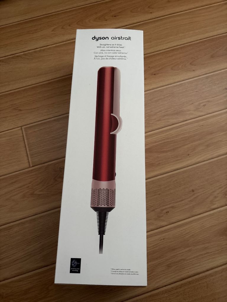 Dyson airstraight pink