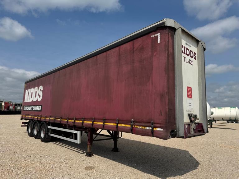 2014 DENNISON TRI AXLE CURTAIN SIDER 