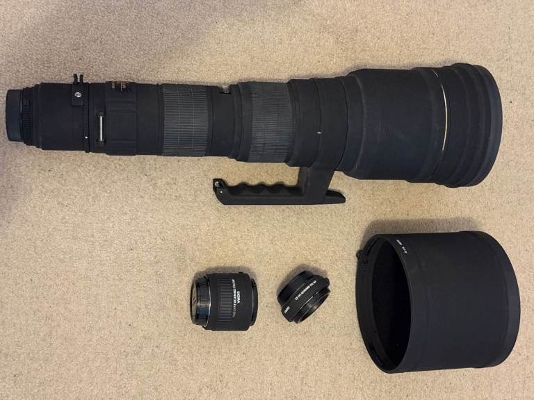 Sigma 120-300mm f2.8 + 300-800mm f5.6 Lens [Nikon] + 1.4x and 2x Extender + KIT