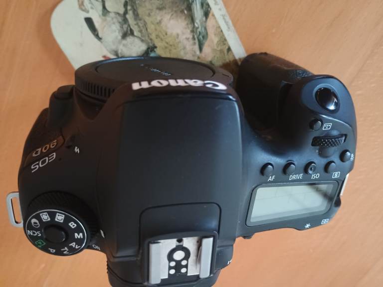 Canon 90D body
