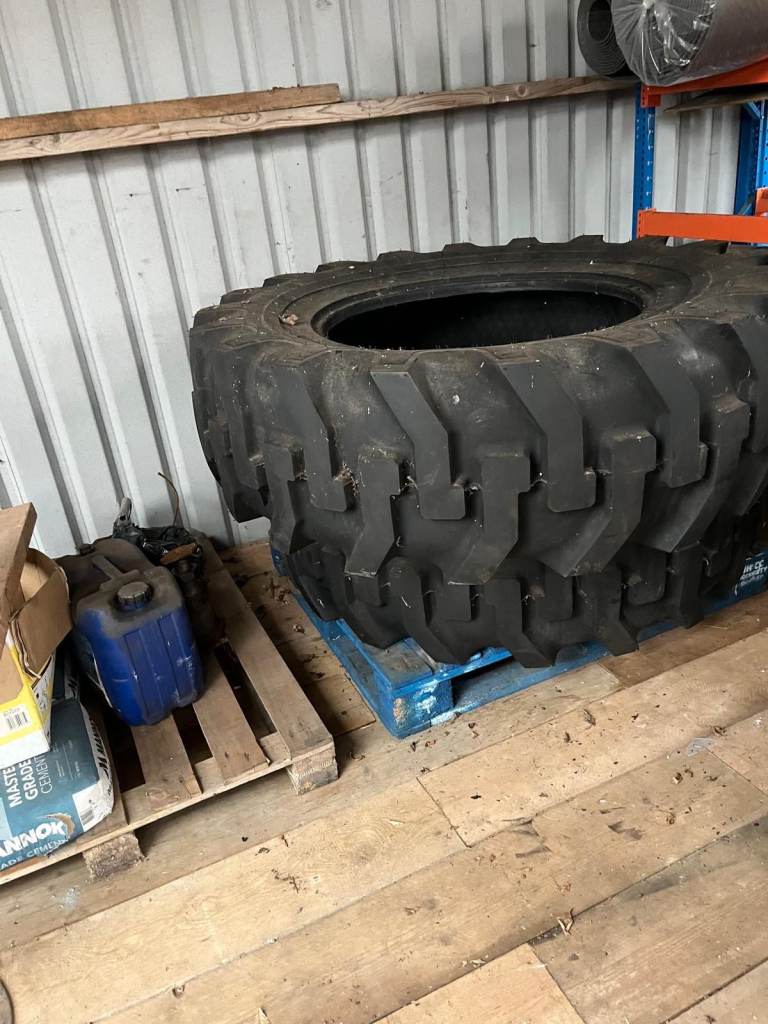 Rear agricultural tyres