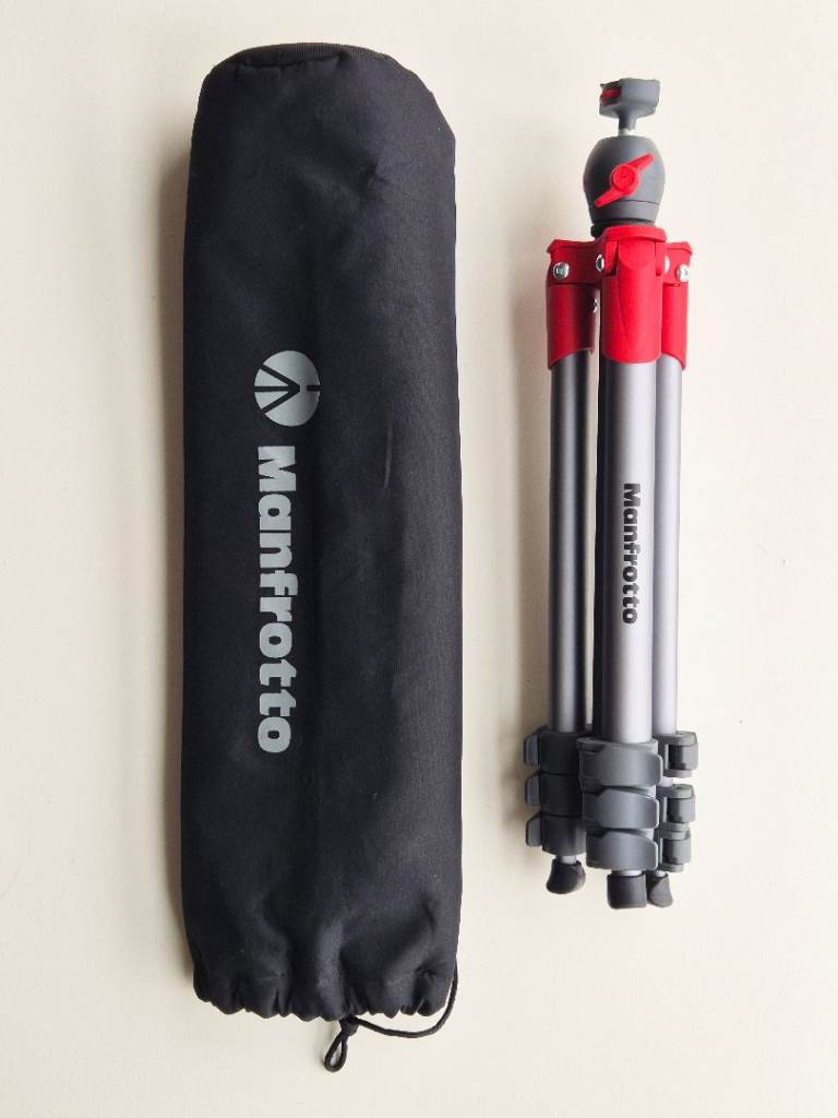 Manfrotto Compact Light Aluminium Tripod