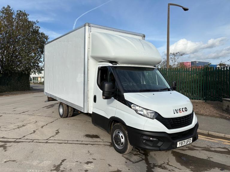 2022 Iveco Daily 3.0 35-160 euro6 twin rear wheel manual 16ft Luton box van