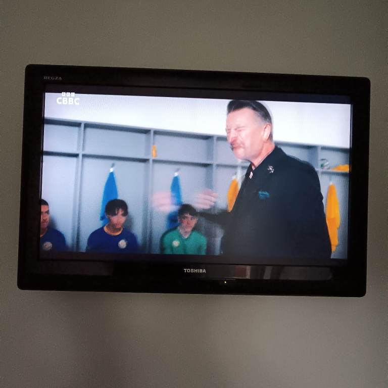 Toshiba Regza TV 32 inch