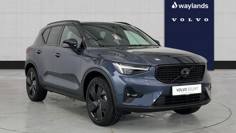 2025 Volvo XC40 Black Edition Ultra, B3 Mild hybrid, Petrol Estate Petrol Automatic