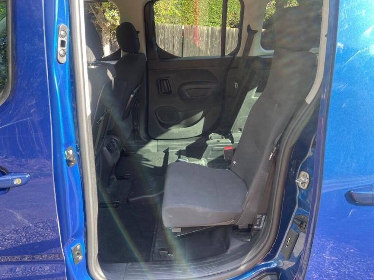 Peugeot Rifter 1.5 BlueHDi 130 Allure 5dr WHEELCHAIR ACCESSIBLE VEHICLE 3 SEATS