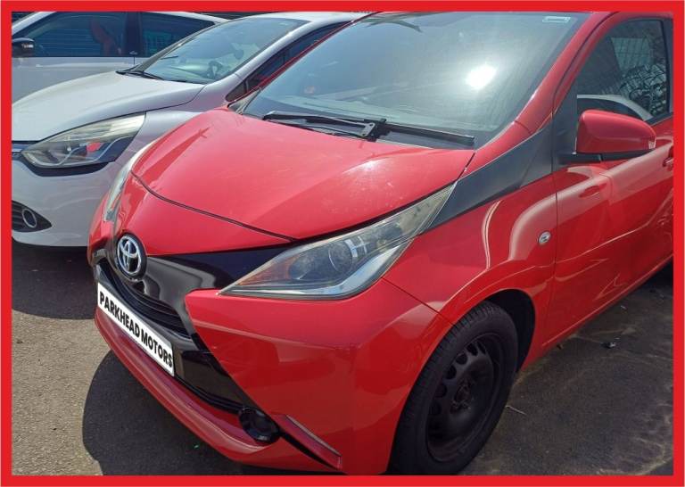TOYOTA AYGO 2015 1.0 VVT-i x-play Hatchback 5dr Petrol Manual Euro 5 Euro 5