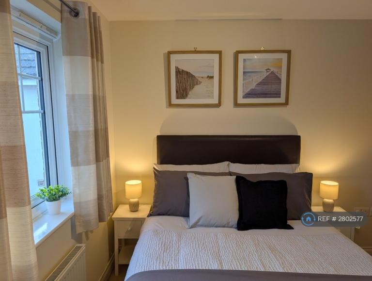 1 bedroom in Pascal Crescent, Reading, RG2 (#2802577)