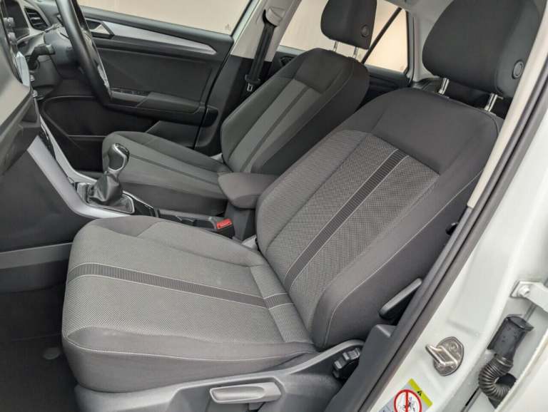 2022 Volkswagen T-Roc 1.0 TSI Life SUV 5dr Petrol Manual Euro 6 (s/s) (110 ps) PARK ASSIST+BLUETO...