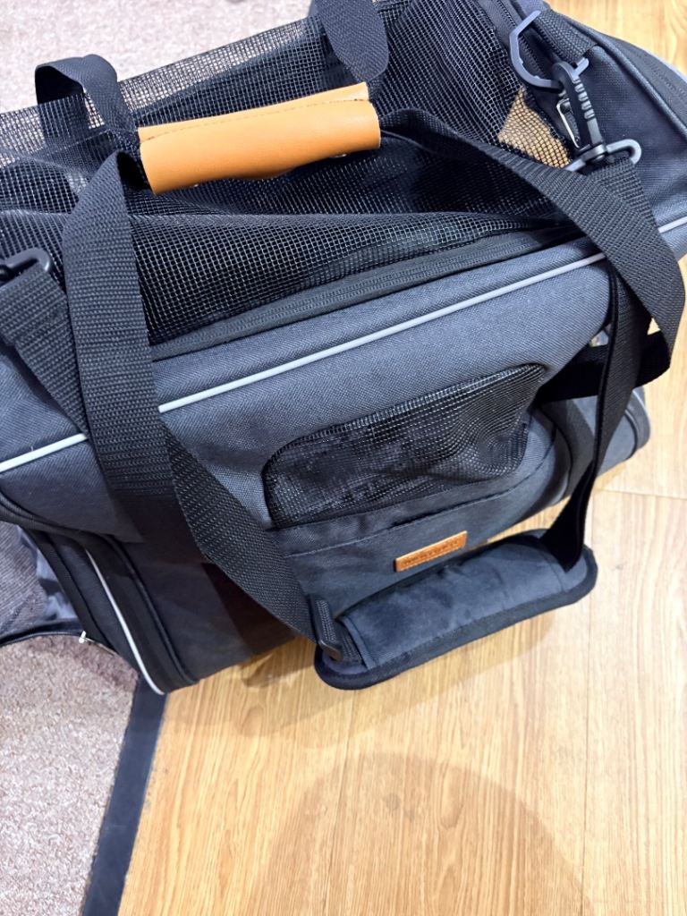 Pet Carrier 