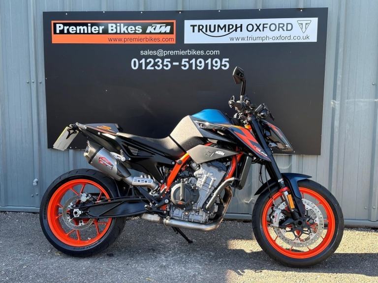 Stunning One Owner 2023/73 KTM 890 Duke R FSH Motorcycle 