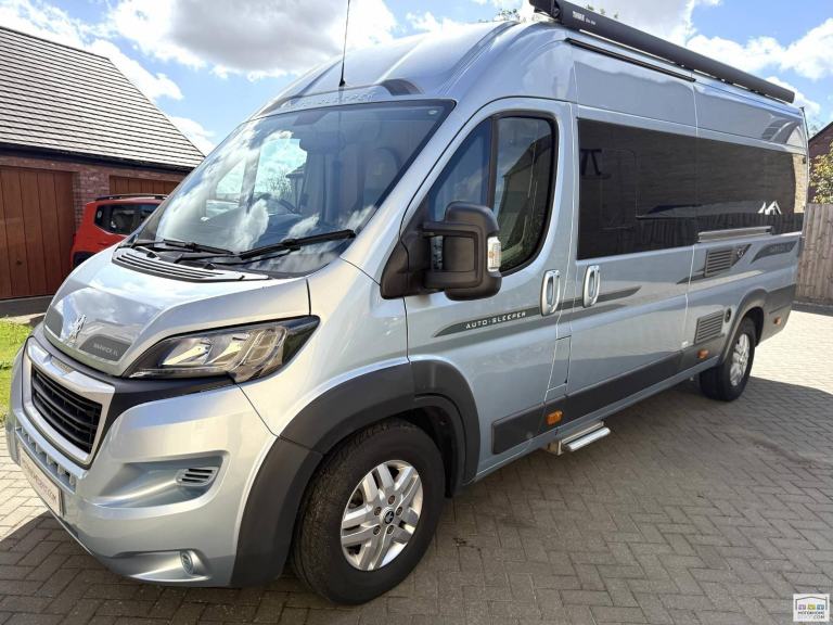 Auto-Sleeper Warwick XL 