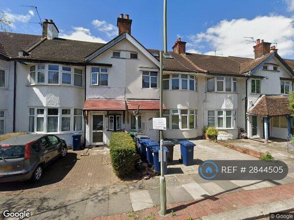 Studio flat in London, London, NW11 (#2844505)